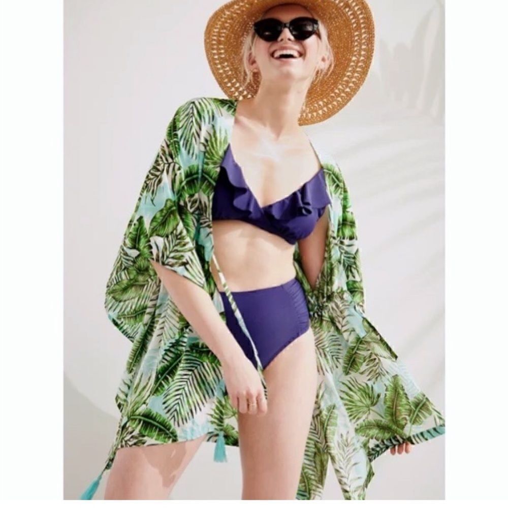 NWT New BCBG Paris Ruffled V Neck Plunge Bikini Swim Top L Midnight Adjustable